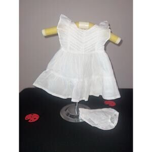 OshKosh B’Gosh Baby Girl Eyelet Linen Dress 6M